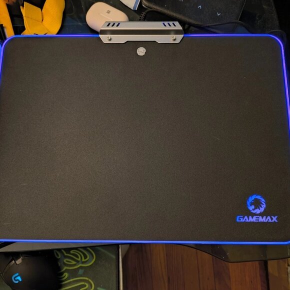 GAMEMAX Computer Gaming Mouse Pad w/9 Lighting RGB Modes & Fingerprint Access - Picture 5 of 6